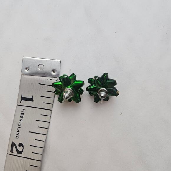 Green Christmas Holiday Bow Earring Studs - Picture 2 of 2